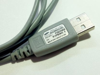 Picture of GENUINE ORIGINAL SAMSUNG PC-LINK FOR D800 D900 E200 E840 E900 U600 PCB220BSE CABLE