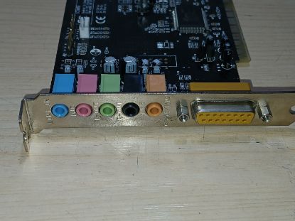 Picture of RETRO GENIUS SOUND MAKER VALUE 5.1 MPB-000138 SC3000 PCI SOUND CARD