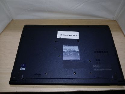 Picture of FAULTY TOSHIBA SATELLITE PRO R50 LAPTOP FOR PARTS