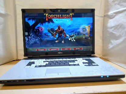 Picture of FUJITSU AMILO PI 3560 RETRO GAMING LAPTOP GT240M GAMES LOADED