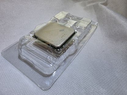 Picture of GENUINE AMD Clamshell for AM4 AM3 AM2 s939 s754 PLASTIC PROTECTIVE CASE 